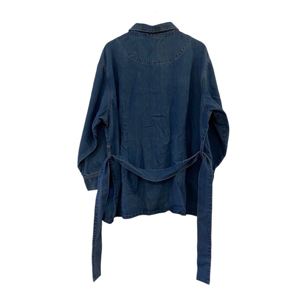 NAT & LIV X JLUXLABEL Zoe Belted Denim Shirt Women’s Size Small NEW - Picture 4 of 8